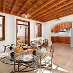 Villa Valasia Lindos With Acropolis View